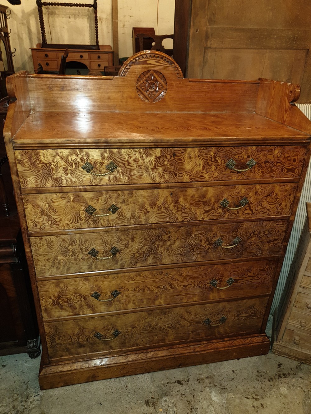 Good large Victorian pitch pine chest of drawers