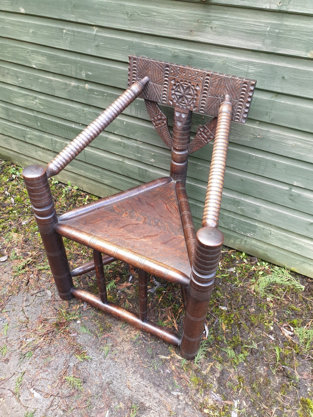 Oak corner chair  View II
