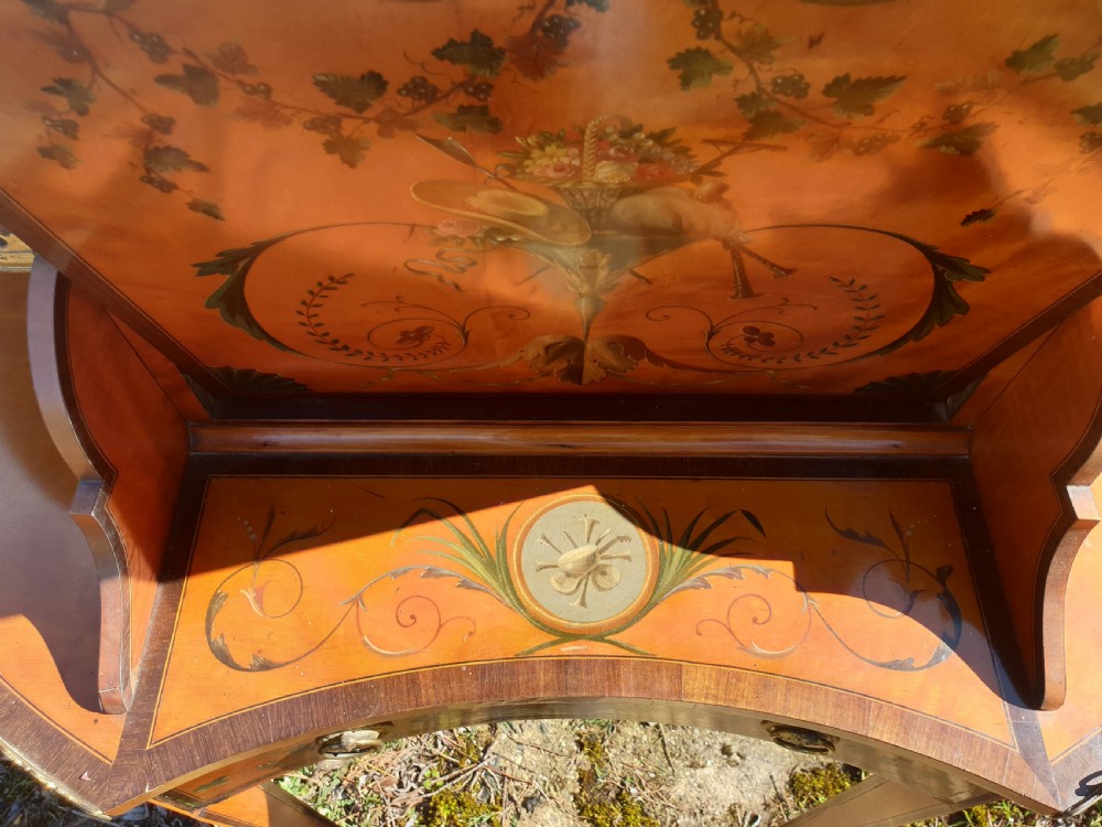 Late Victorian decorated Satinwood Bonjour Du Jour. View III
