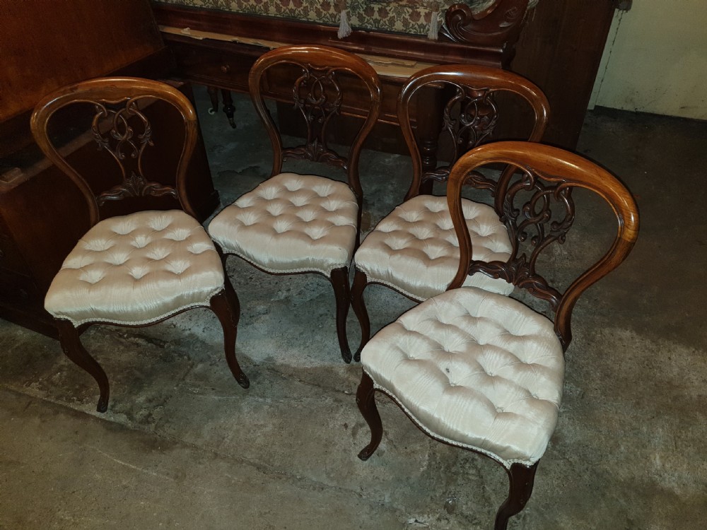 Set of 4 19th century rosewood chairs