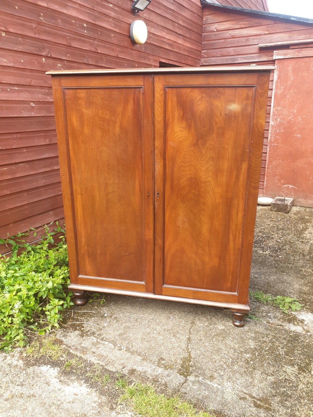 Good practical Regency 2 door cupboard.  View VI