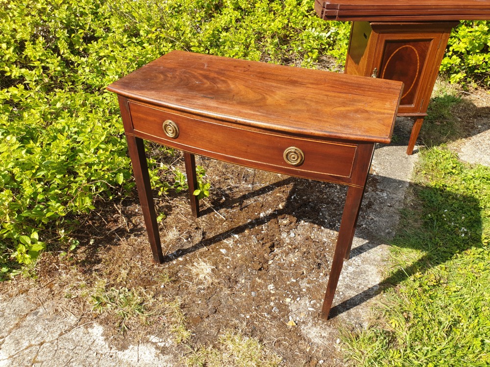 Early 19th century mahogany side table 