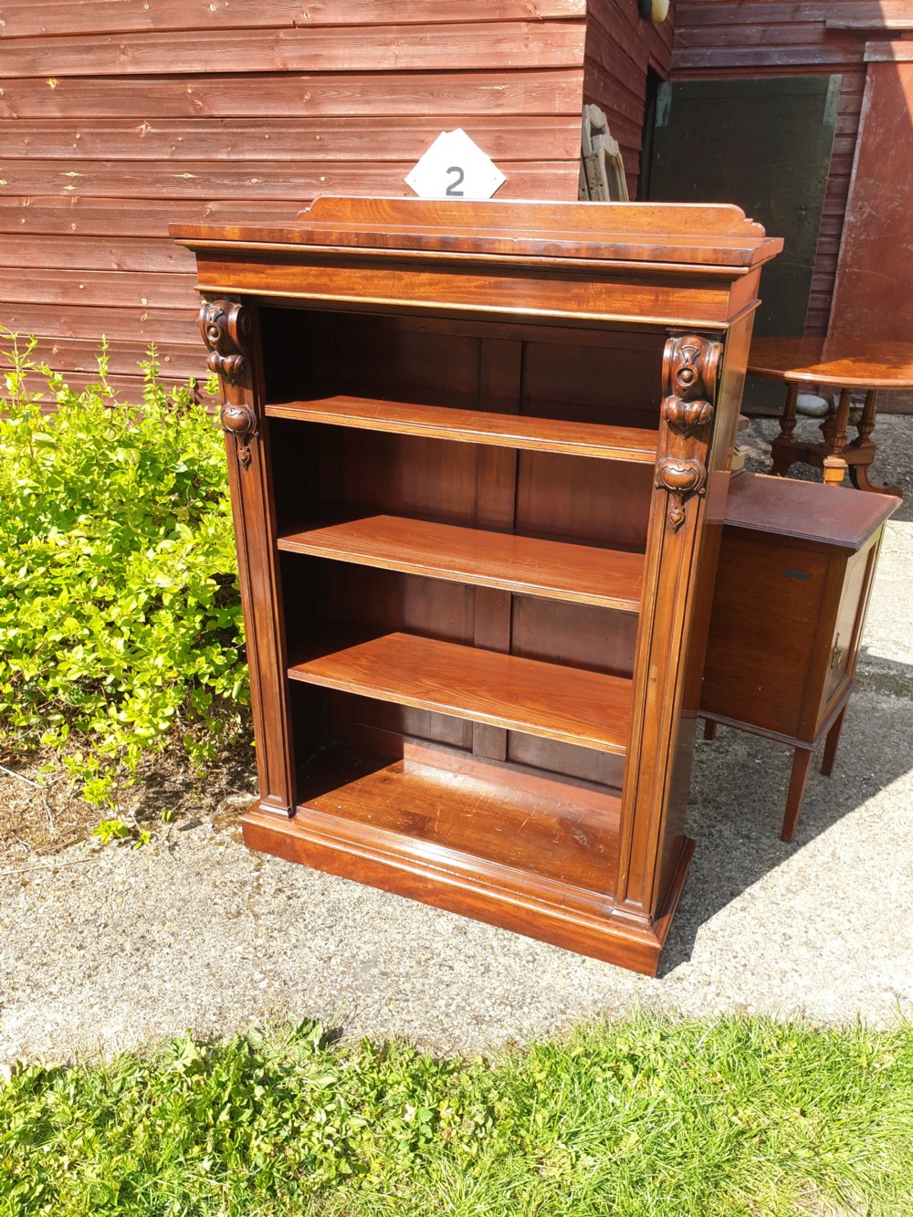 Good Victorian mahogany open front bookcase 