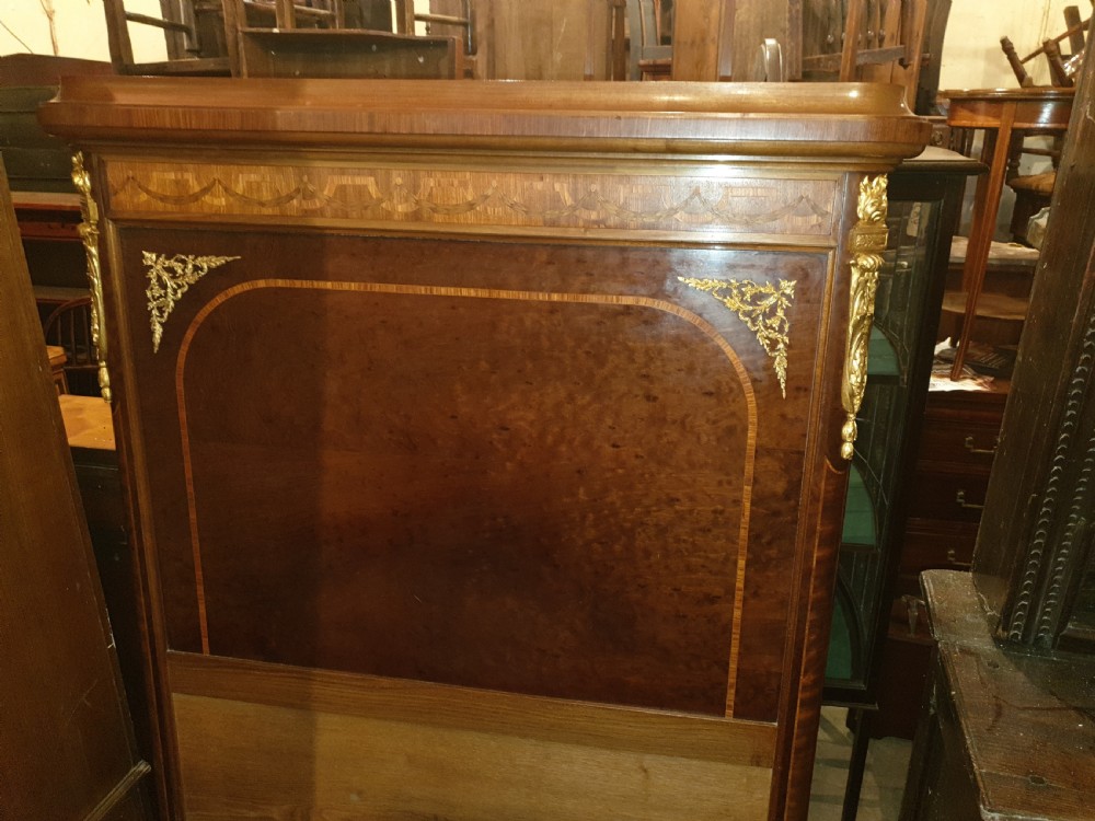 Pair of good quality single beds. View II