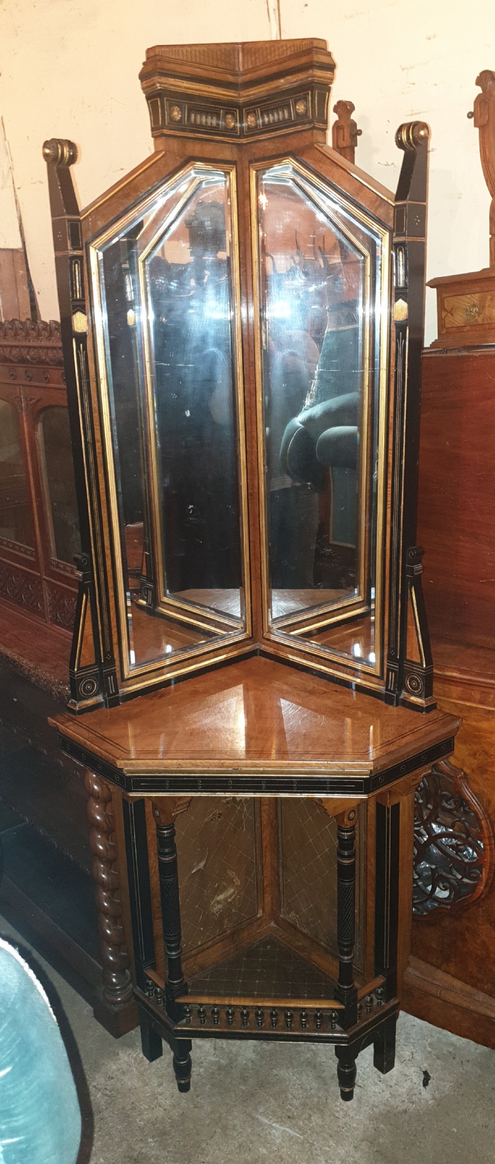 Good corner cabinet in the aesthetic  taste. 