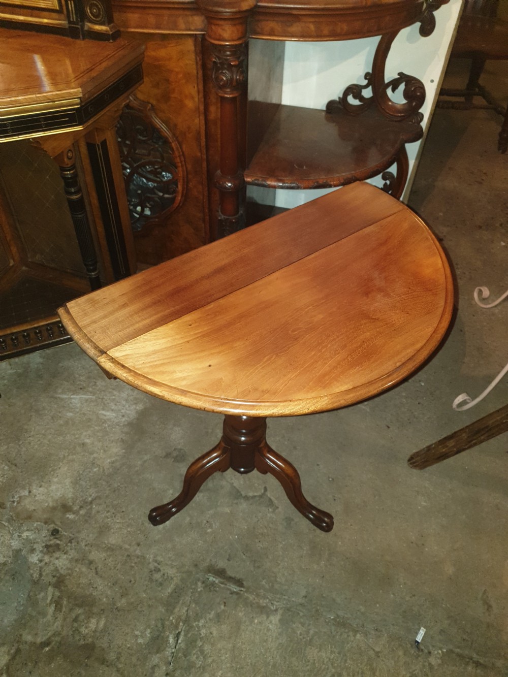 Neat pedestal drop flap occasional table  View IV
