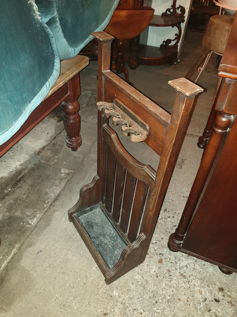 Umbrella hall stand View II