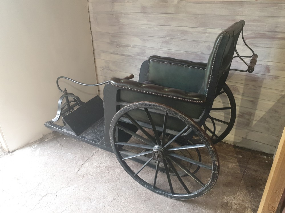 Large 19th century bath chair