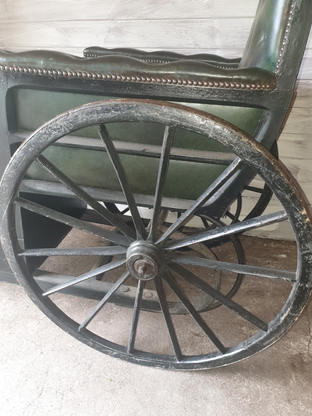 Large 19th century bath chair View V
