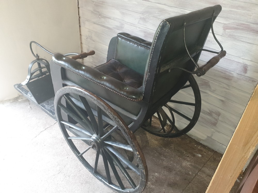 Large 19th century bath chair View VII