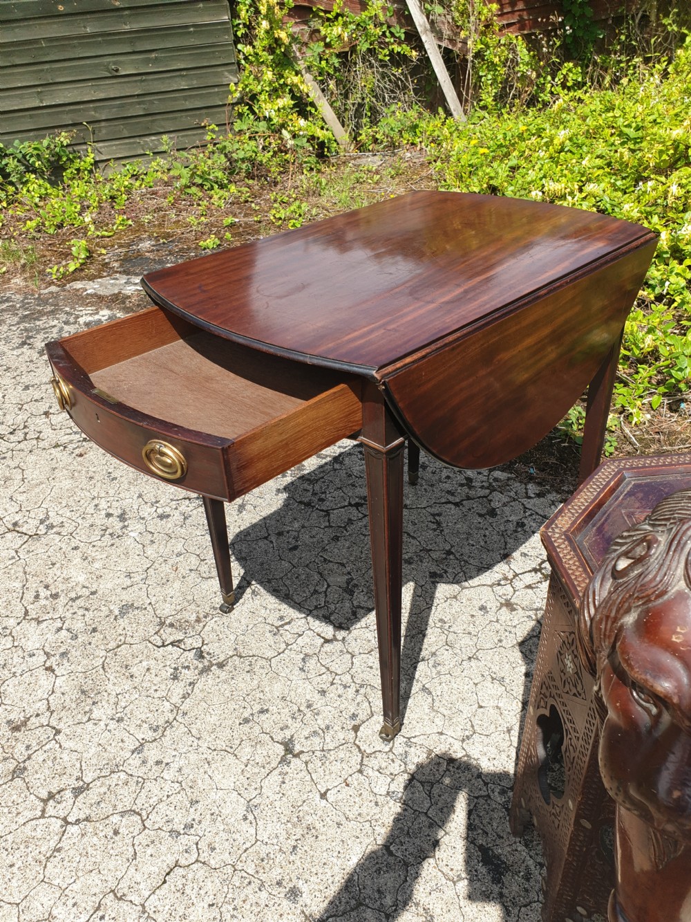 Small late Georgian mahogany pembroke lamp table. View VII