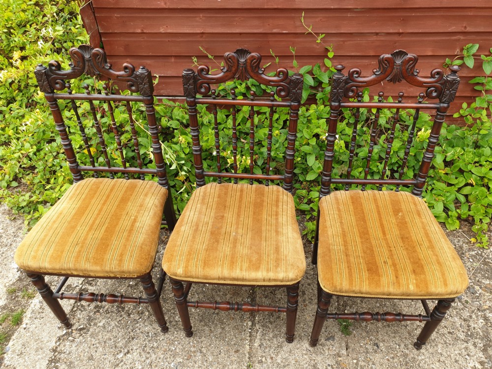 Pair of pretty early Victorian bedroom chairs. View IV