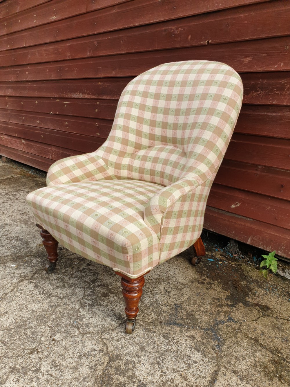 Good Victorian upholstered bedroom chair. 