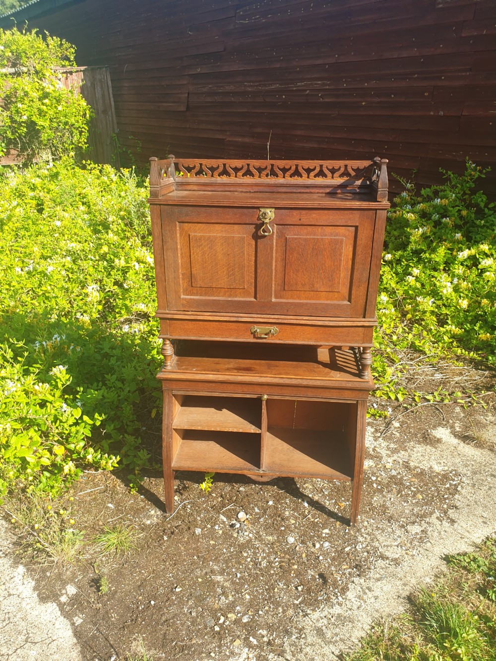 Late Victorian oak bureau cabinet  View III