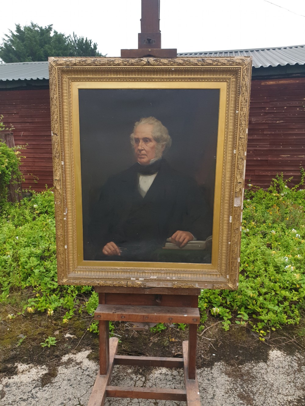 Large 19th century portrait of a Gentleman  View V
