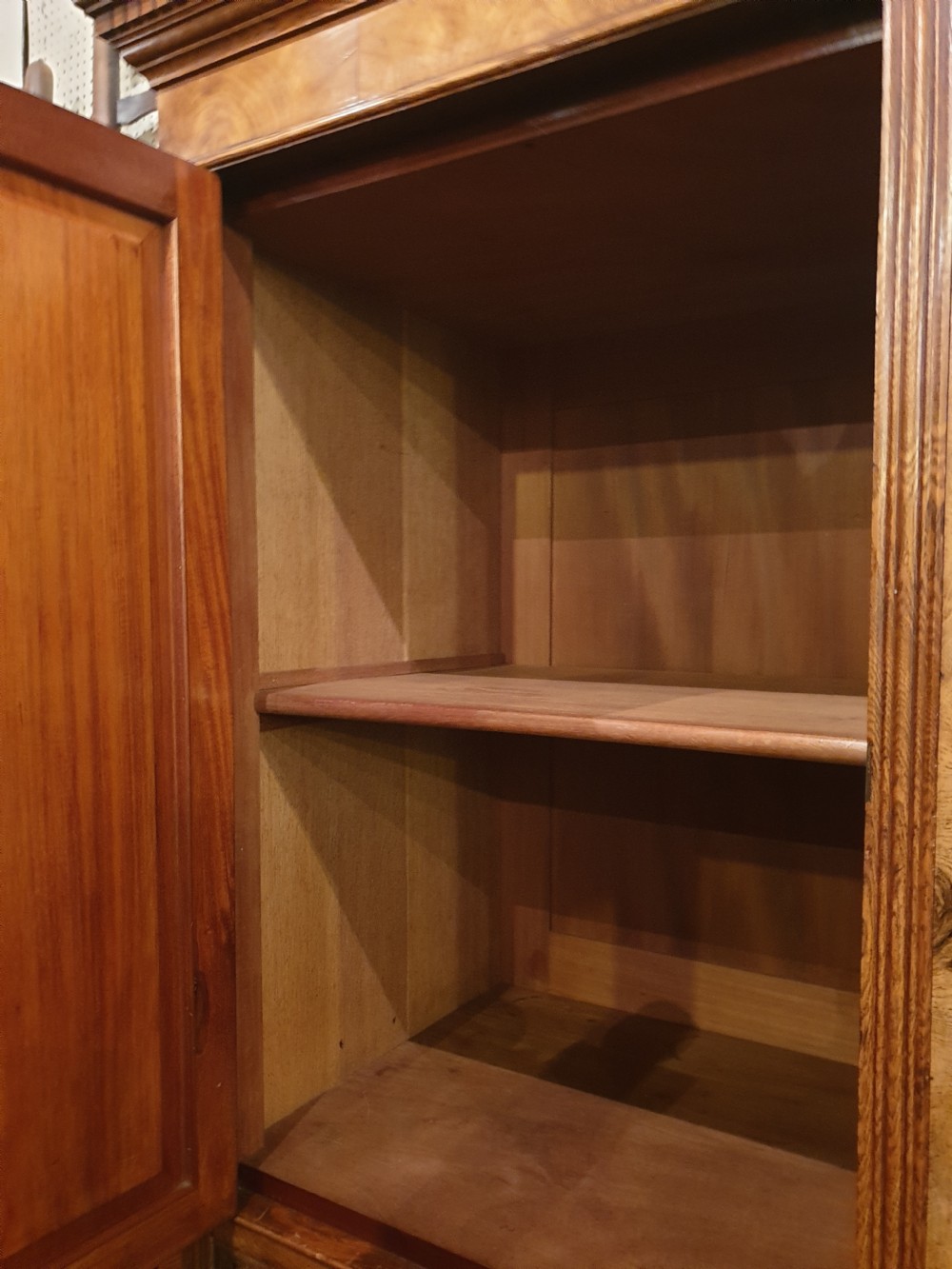 Good quality oak wardrobe by Maple & Co. View VII