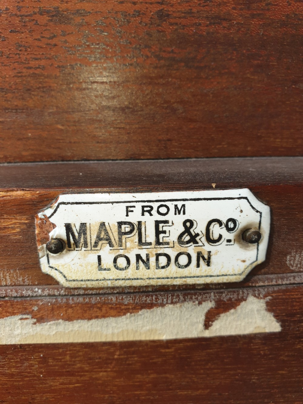 Good quality Victorian mahogany dressing table by Maples.  View III