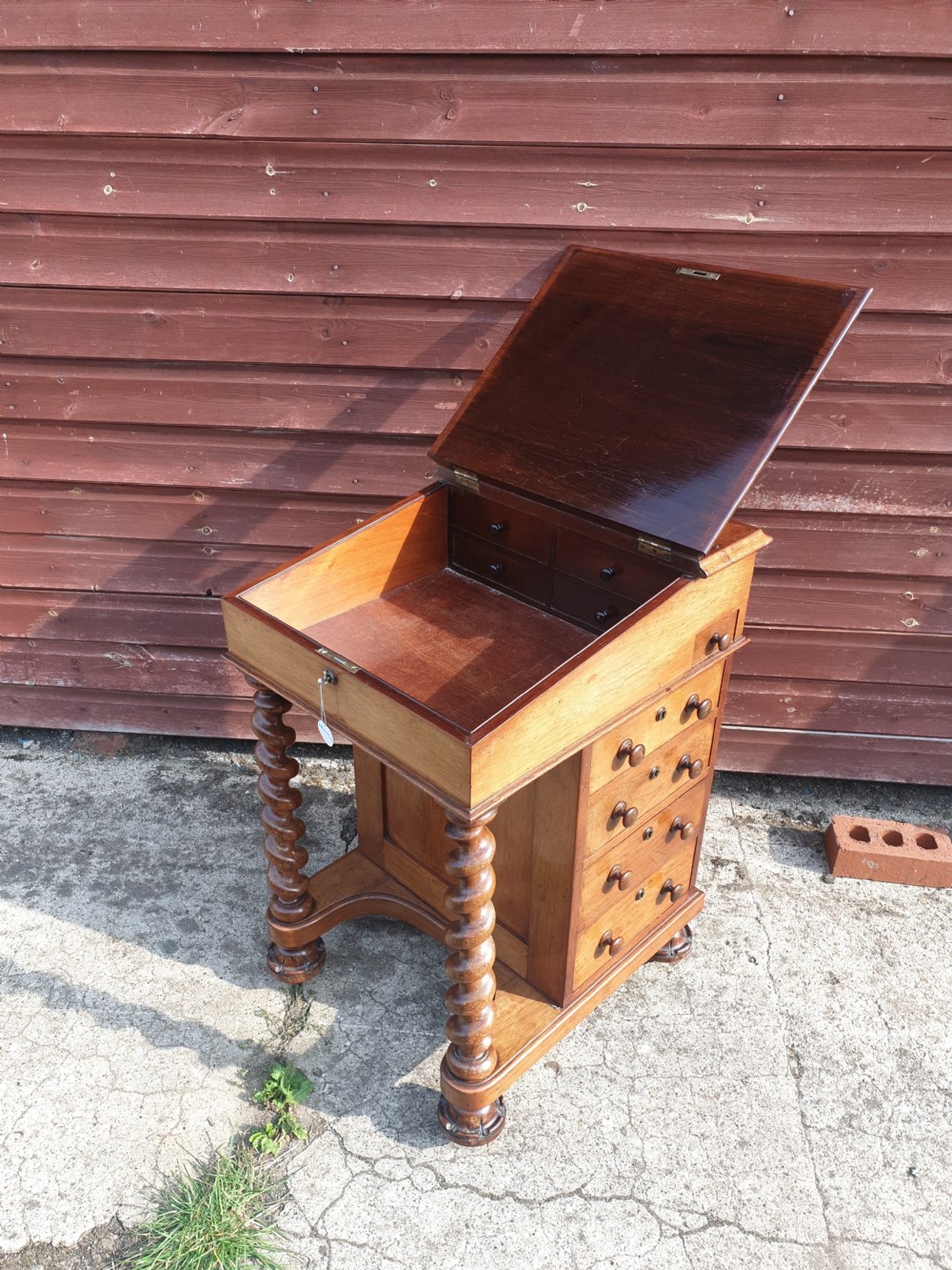Early Victorian rosewood Davenport  View III