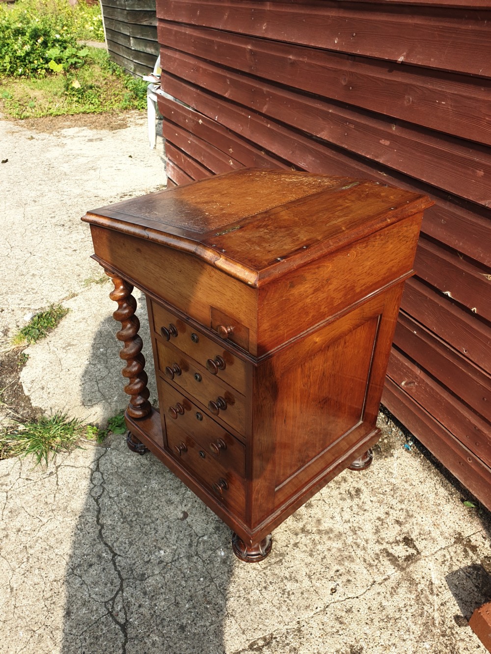 Early Victorian rosewood Davenport  View V