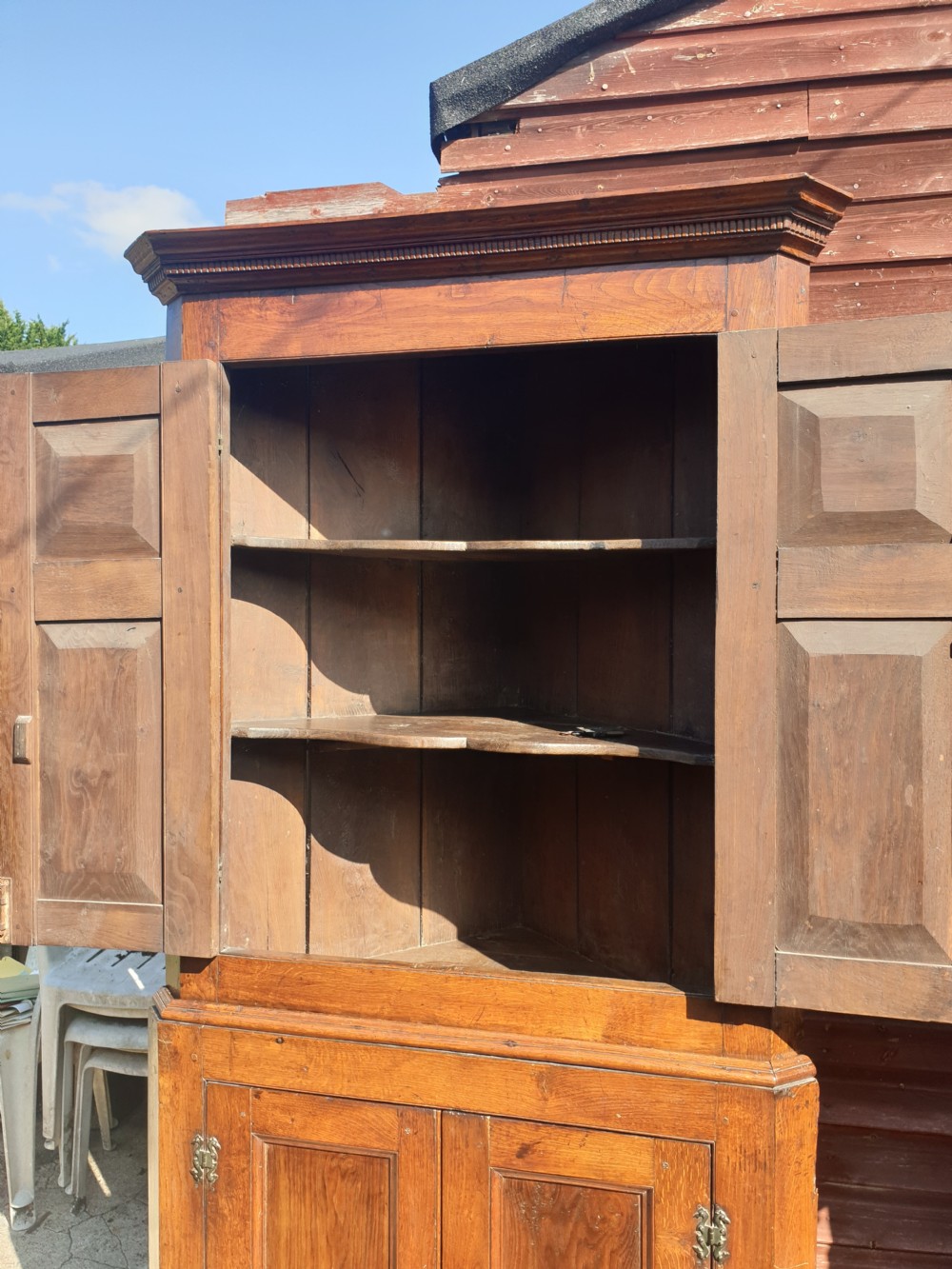 18th century solid oak 2 part corner cupboard  View VIII