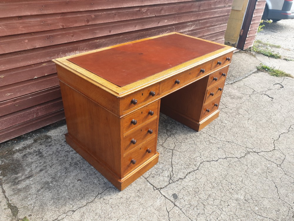 Victorian oak kneehole pedestal desk  View II