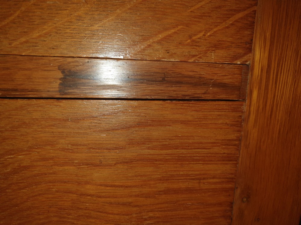 Victorian oak 8 drawer Wellington chest View VIII