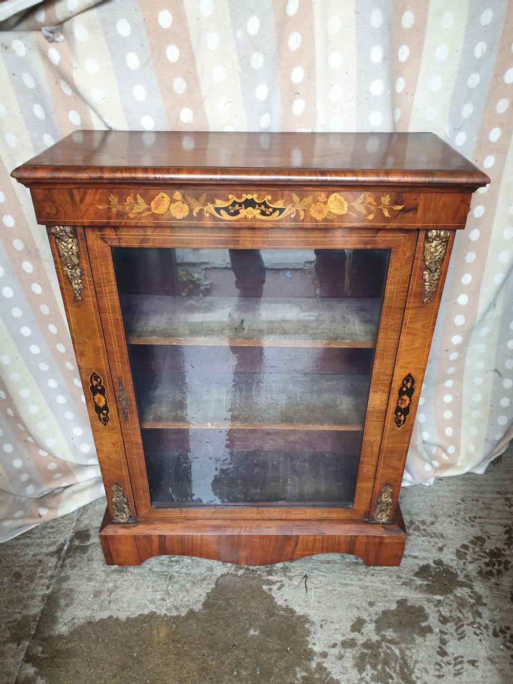 Good inlaid walnut pier cabinet 