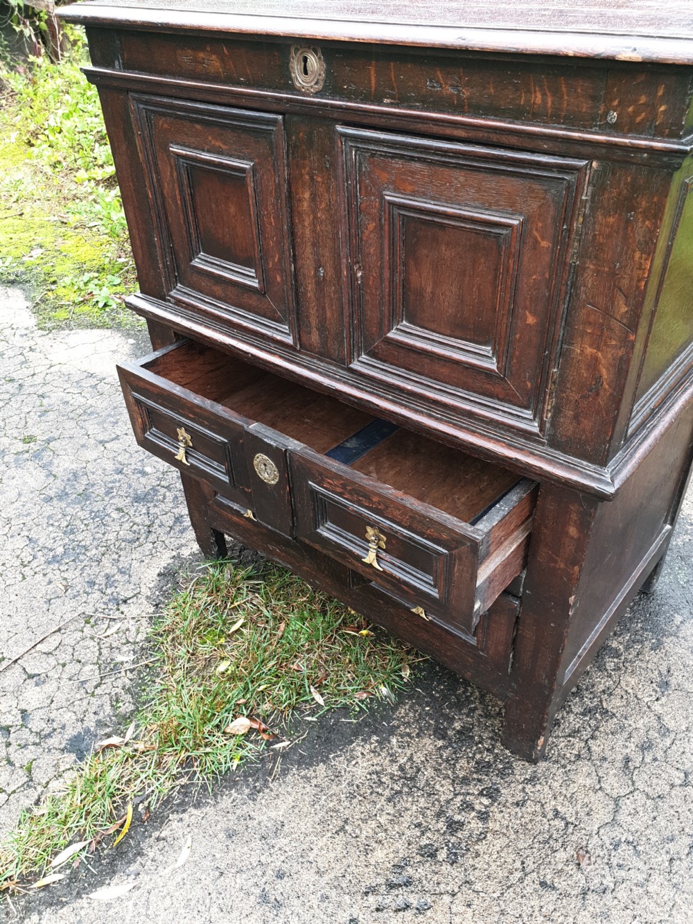 18th century oak 2 drawer cupboard  View VI