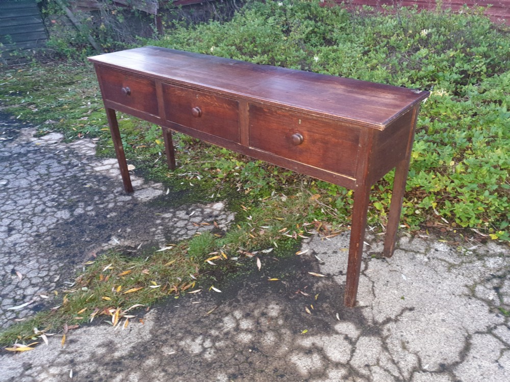 Oak 3 drawer dresser base  View III