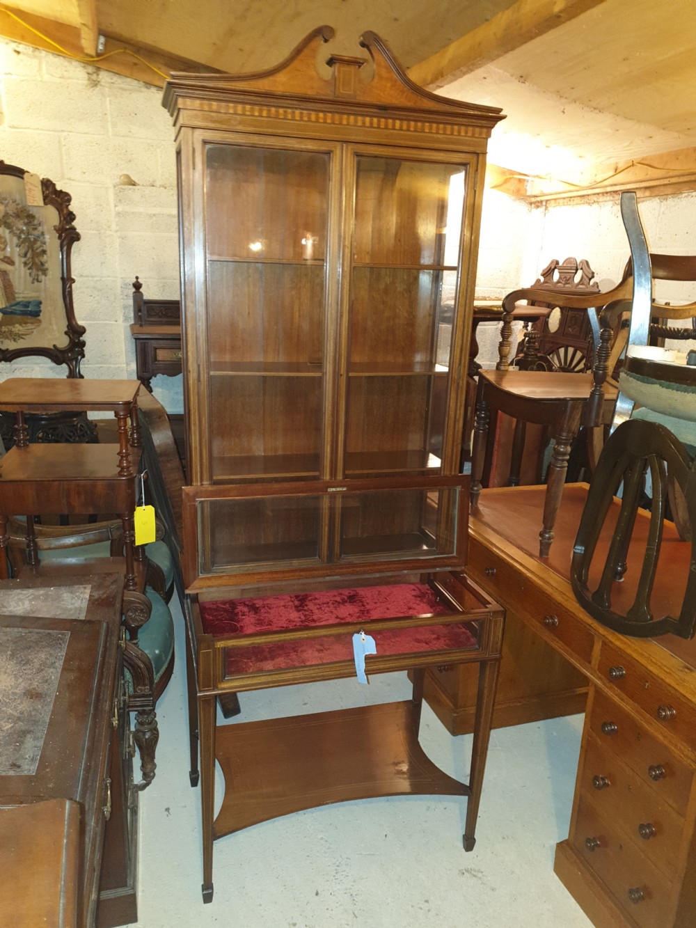 Edwardian inlaid mahogany bijouterie display cabinet  View VII