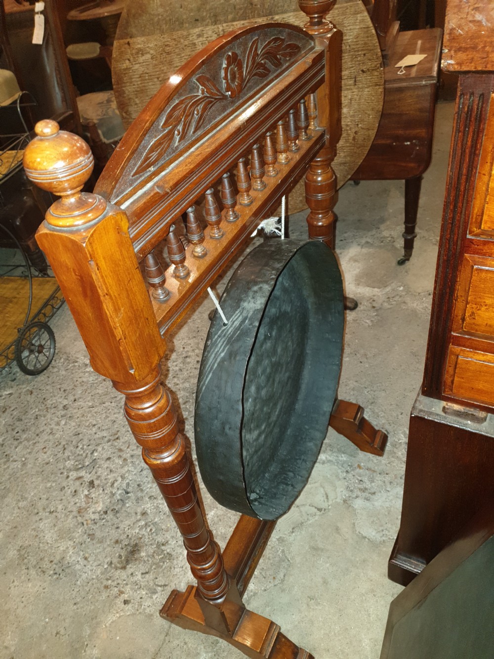Late Victorian dinner gong View II