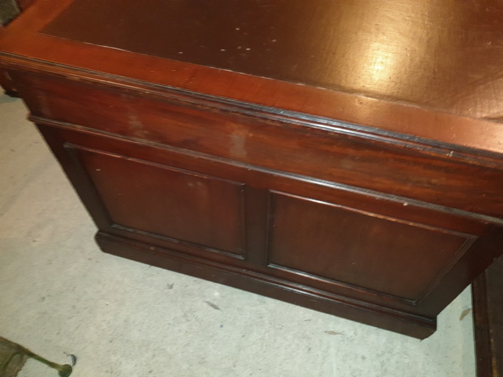 Late Victorian pedestal partners desk  View VII