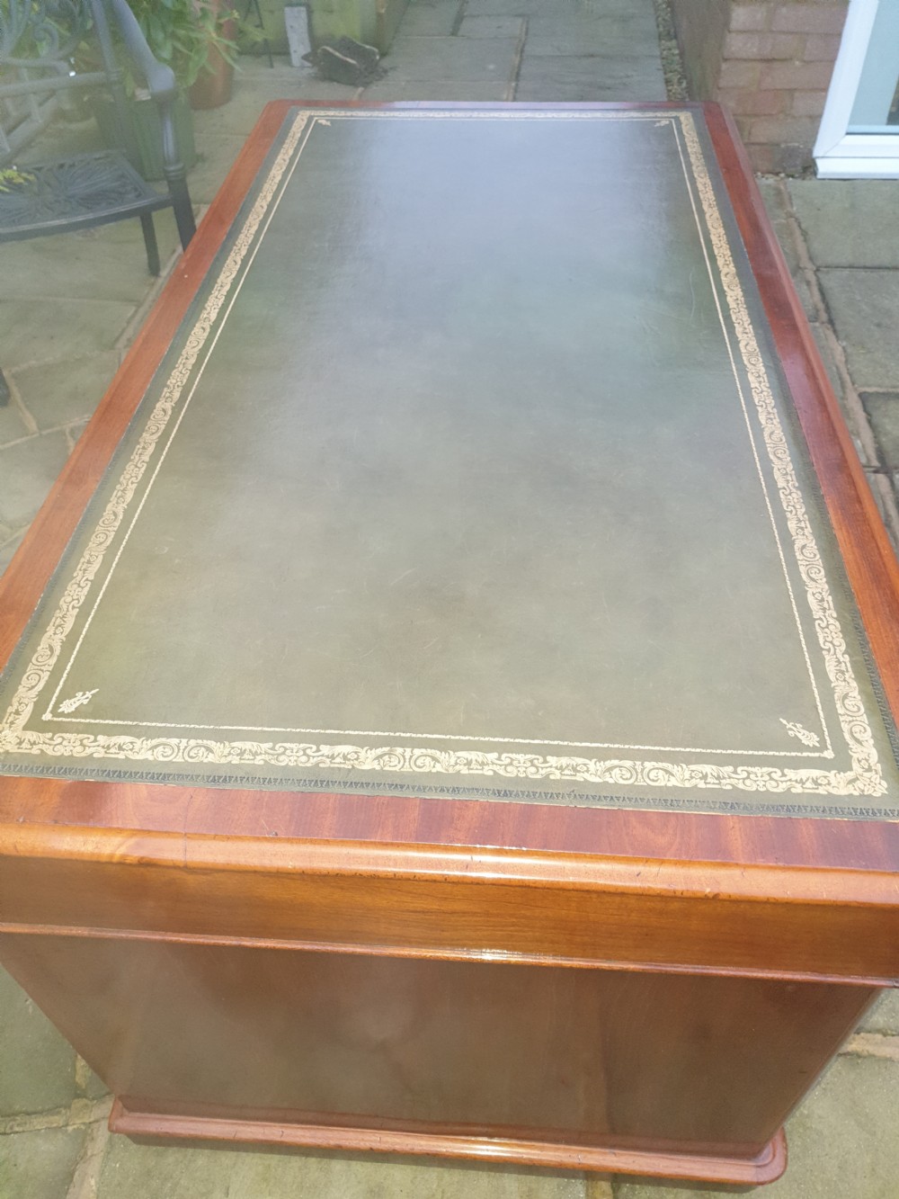 Victorian mahogany kneehole pedestal desk  View IV
