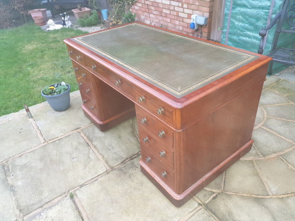 Victorian mahogany kneehole pedestal desk  View VI