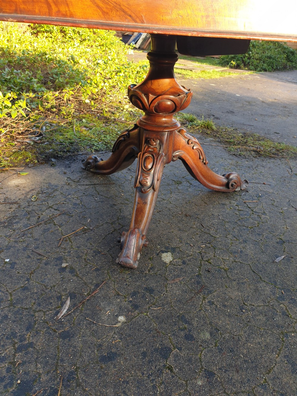 Early Victorian inlaid tip top pedestal table.  View IV