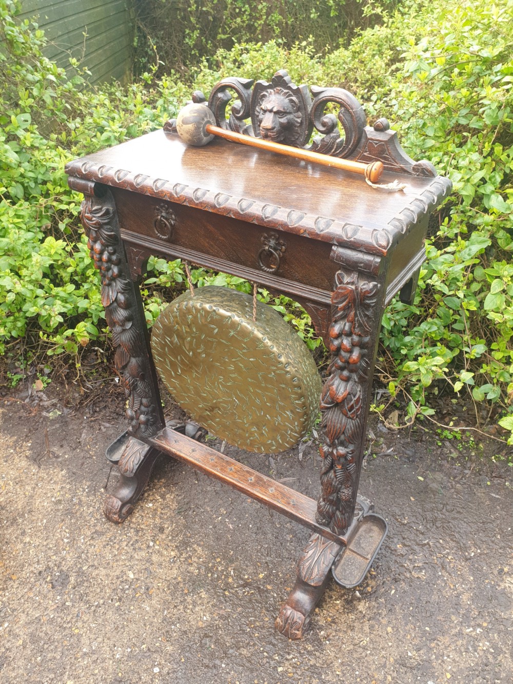 Unusual Victorian carved oak hall dinner gong. 