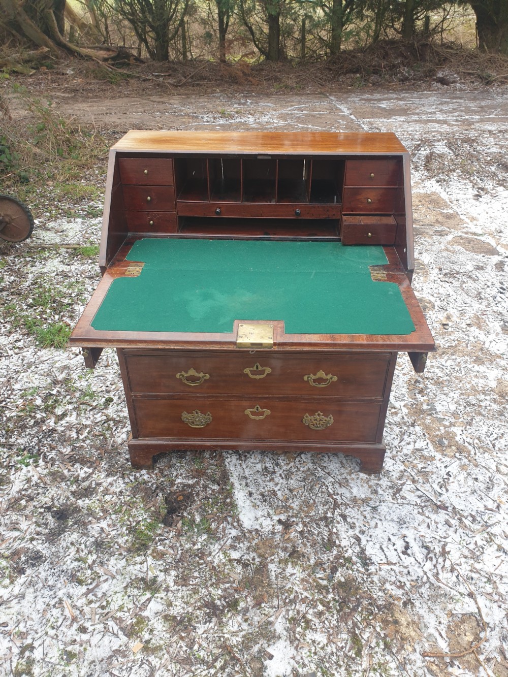 Small 18th century bureau.  View II