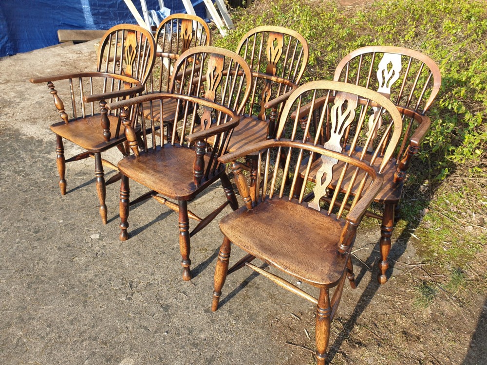 Harlequin set of 6 19th century Windsor armchairs  View VIII