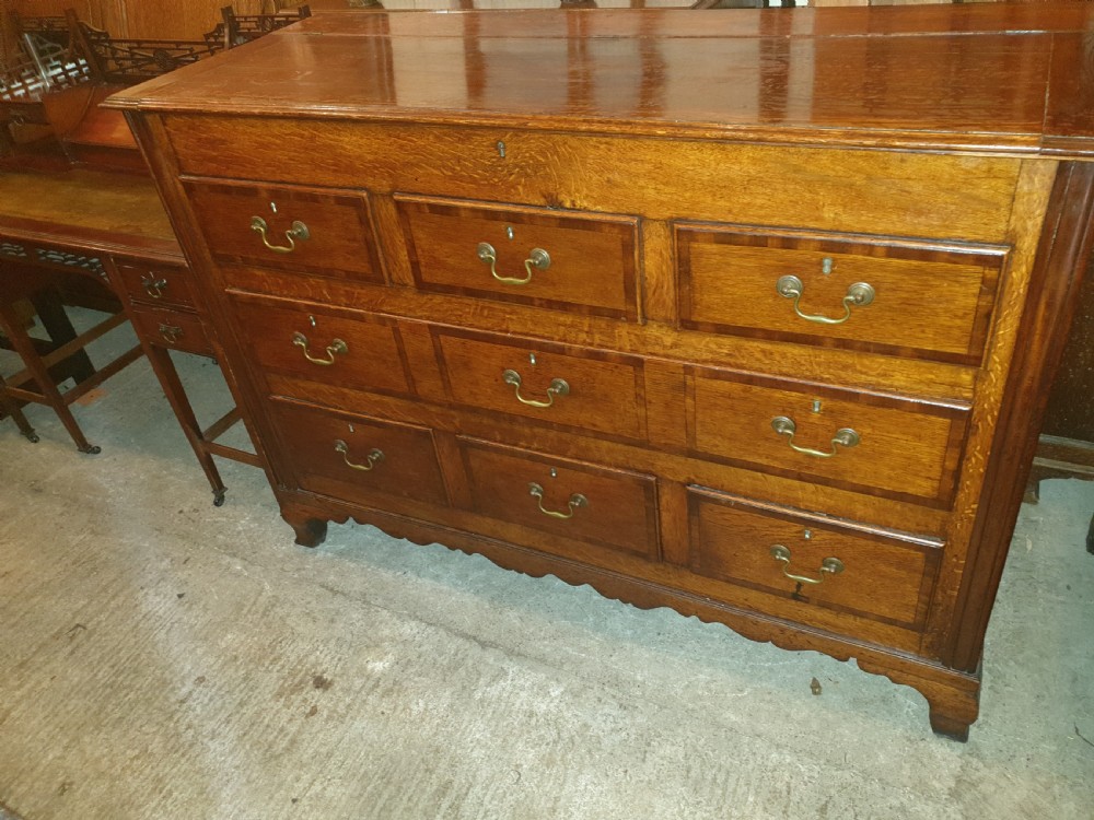 Late Georgian oak mule chest  View II
