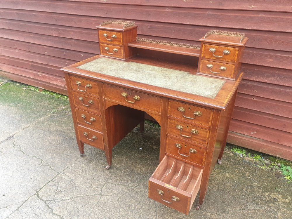 Neat Edwardian inlaid mahogany Ladys writing desk View II