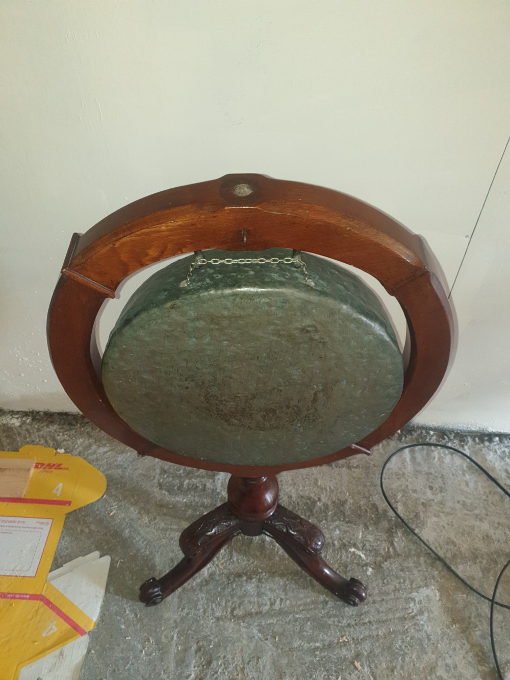 Late Victorian oak dinner gong  View III