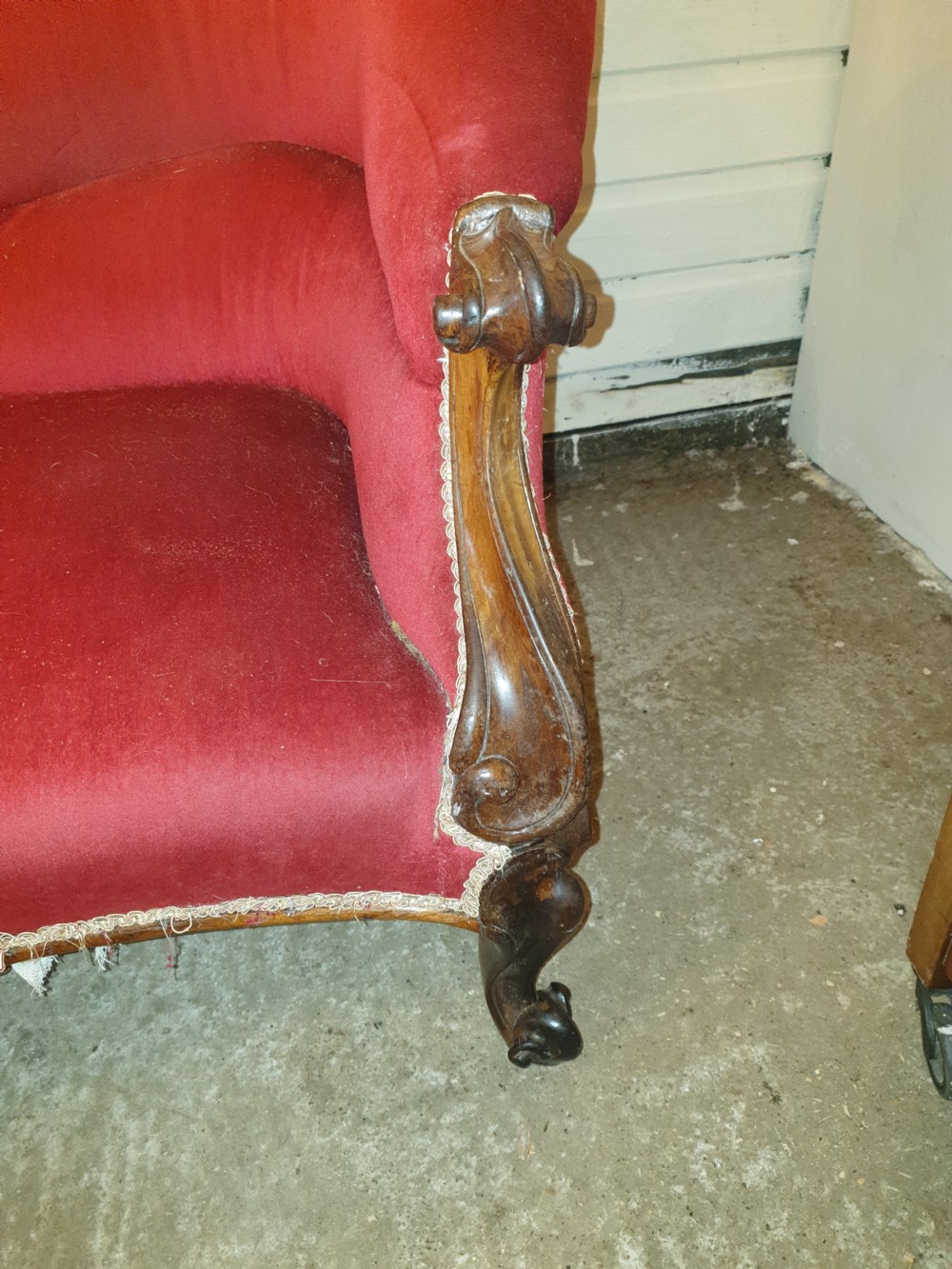 Victorian rosewood framed double ended chaise.  View IV