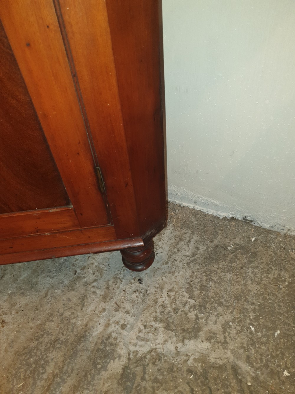 Early Victorian Welsh corner cupboard  View IV