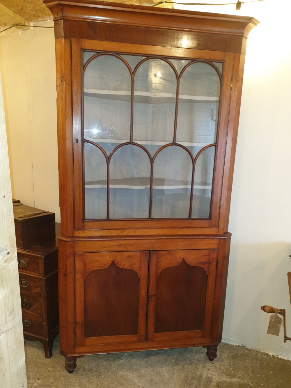 Early Victorian Welsh corner cupboard  View V