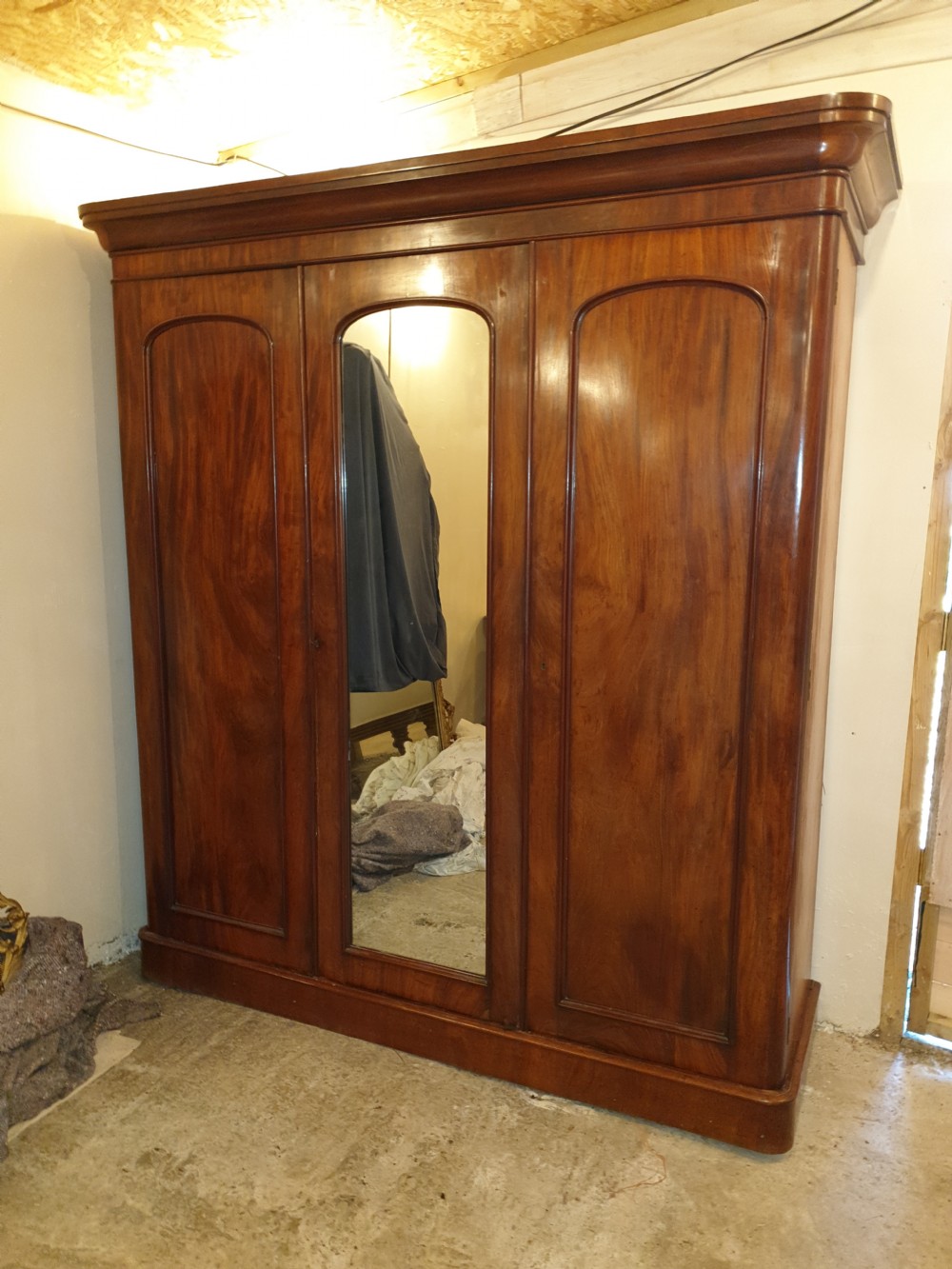 Mid Victorian mahogany 3 door wardrobe. View II