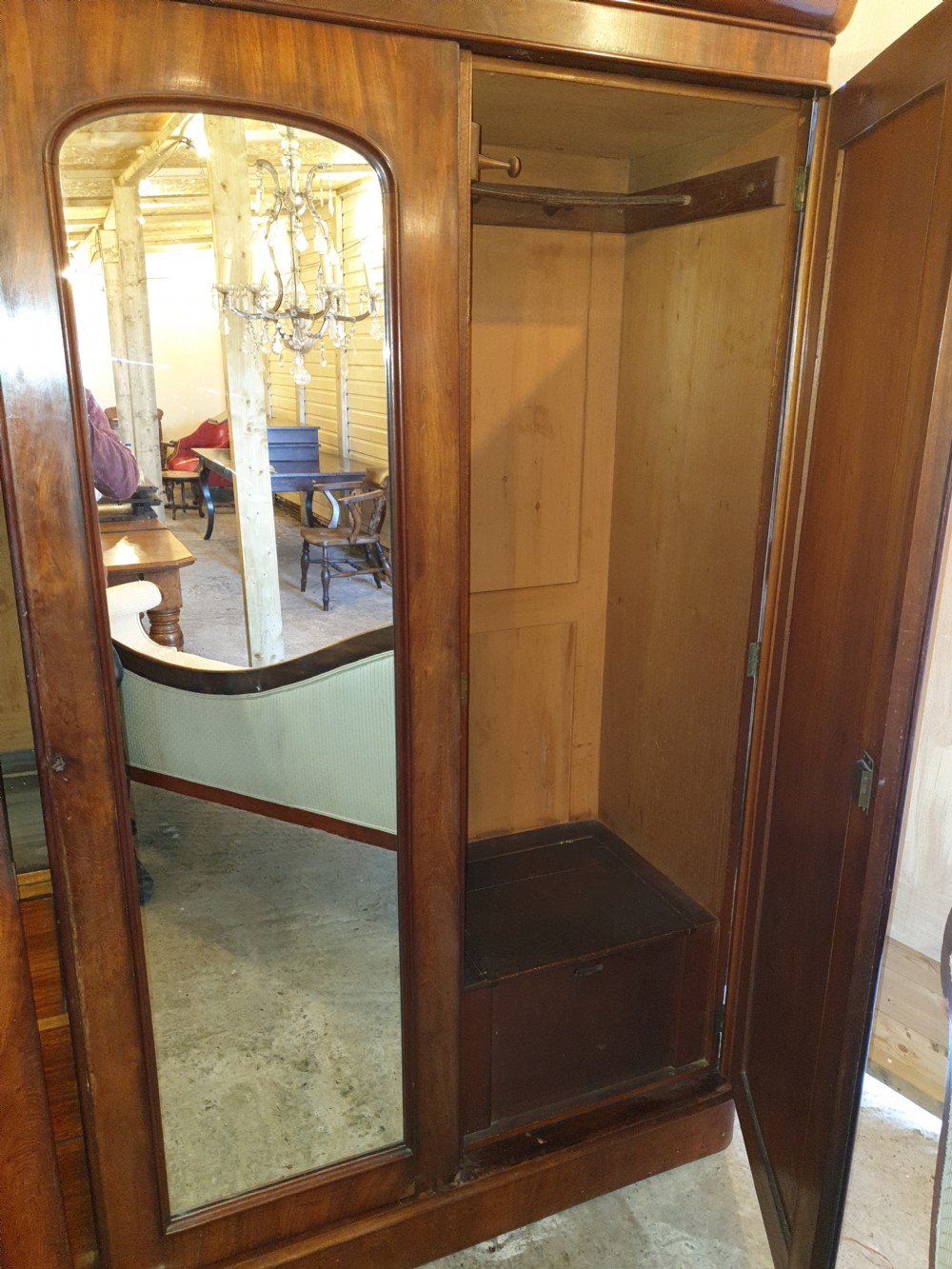 Mid Victorian mahogany 3 door wardrobe. View VIII