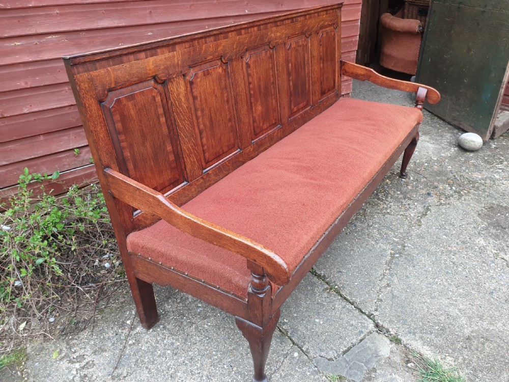 Late Georgian cross banded Oak settle  View IV