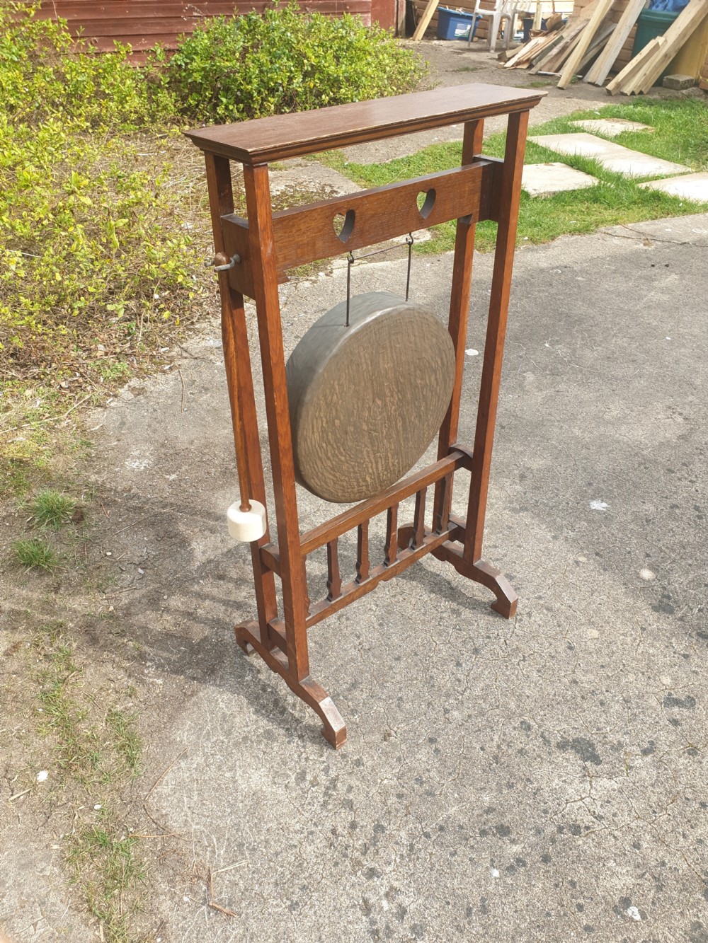 Oak arts and crafts dinner gong  View II