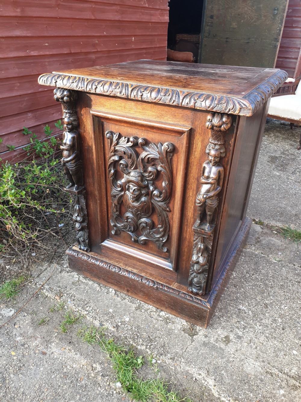 Large Victorian oak country house pedestal cupboard. 