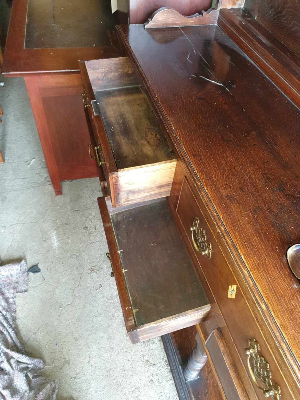 Oak 2 part farmhouse dresser  View VIII
